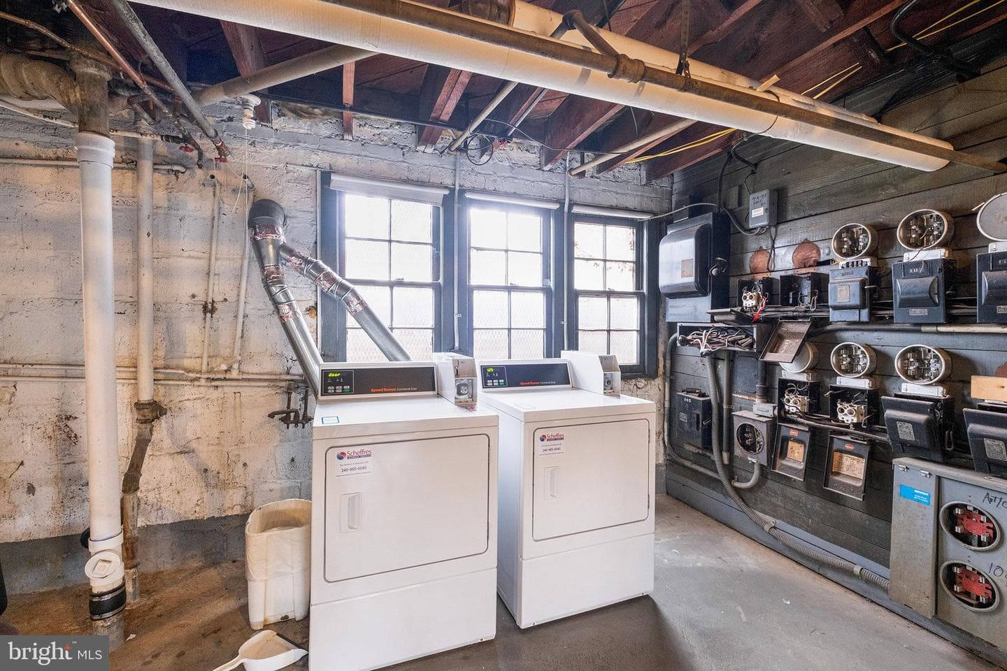 208 Farragut Street NW #207 photo 32