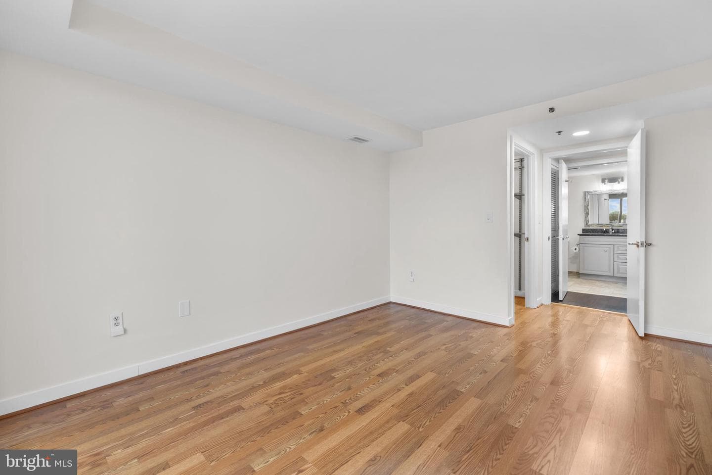 1275 25th Street NW #701 photo 16