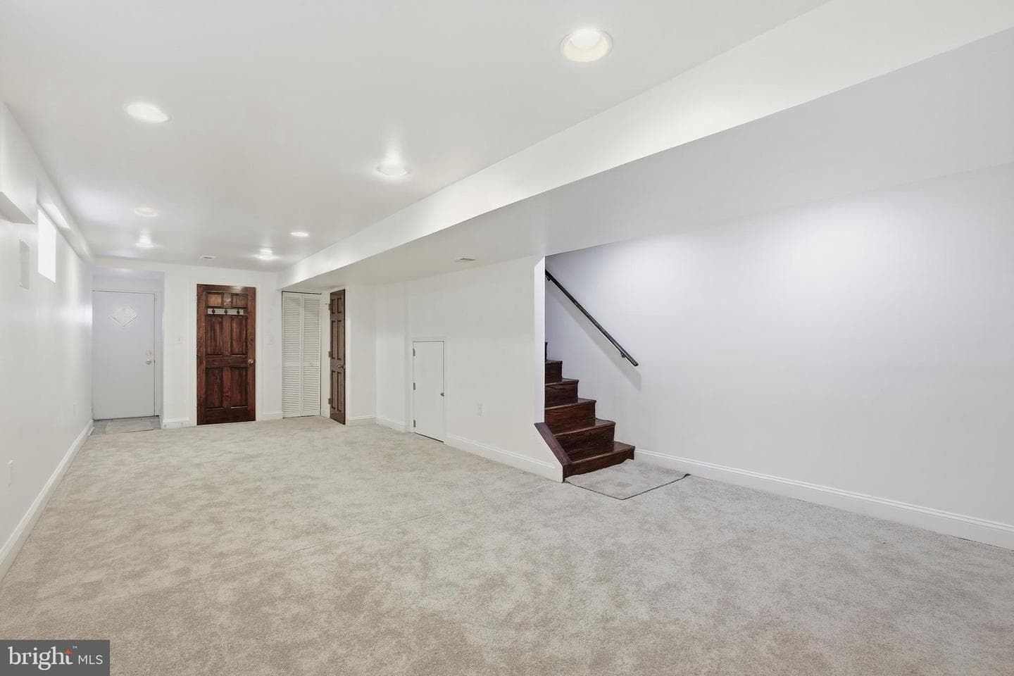 624 Jefferson Street NE photo 36