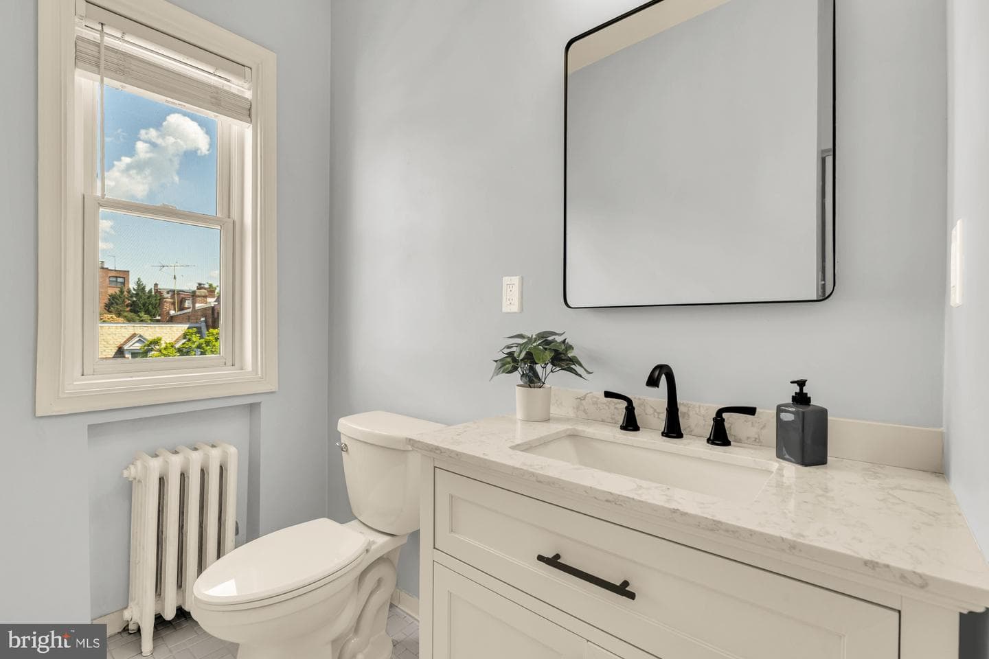 1860 California Street NW #401 photo 15