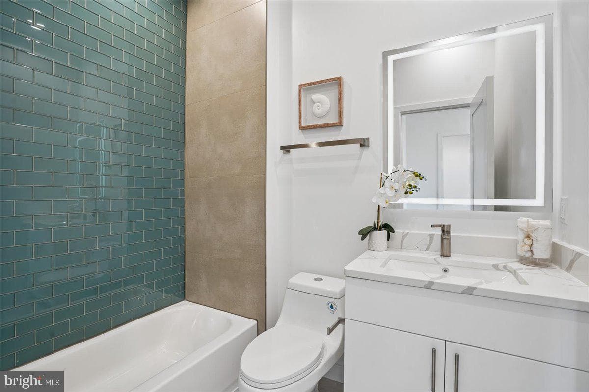 4900 Astor Place SE photo 21