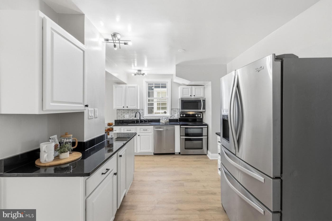 4037 22nd Street NE photo 11