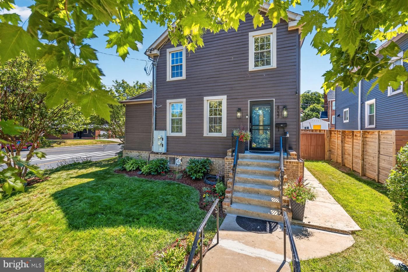 4037 22nd Street NE photo 7