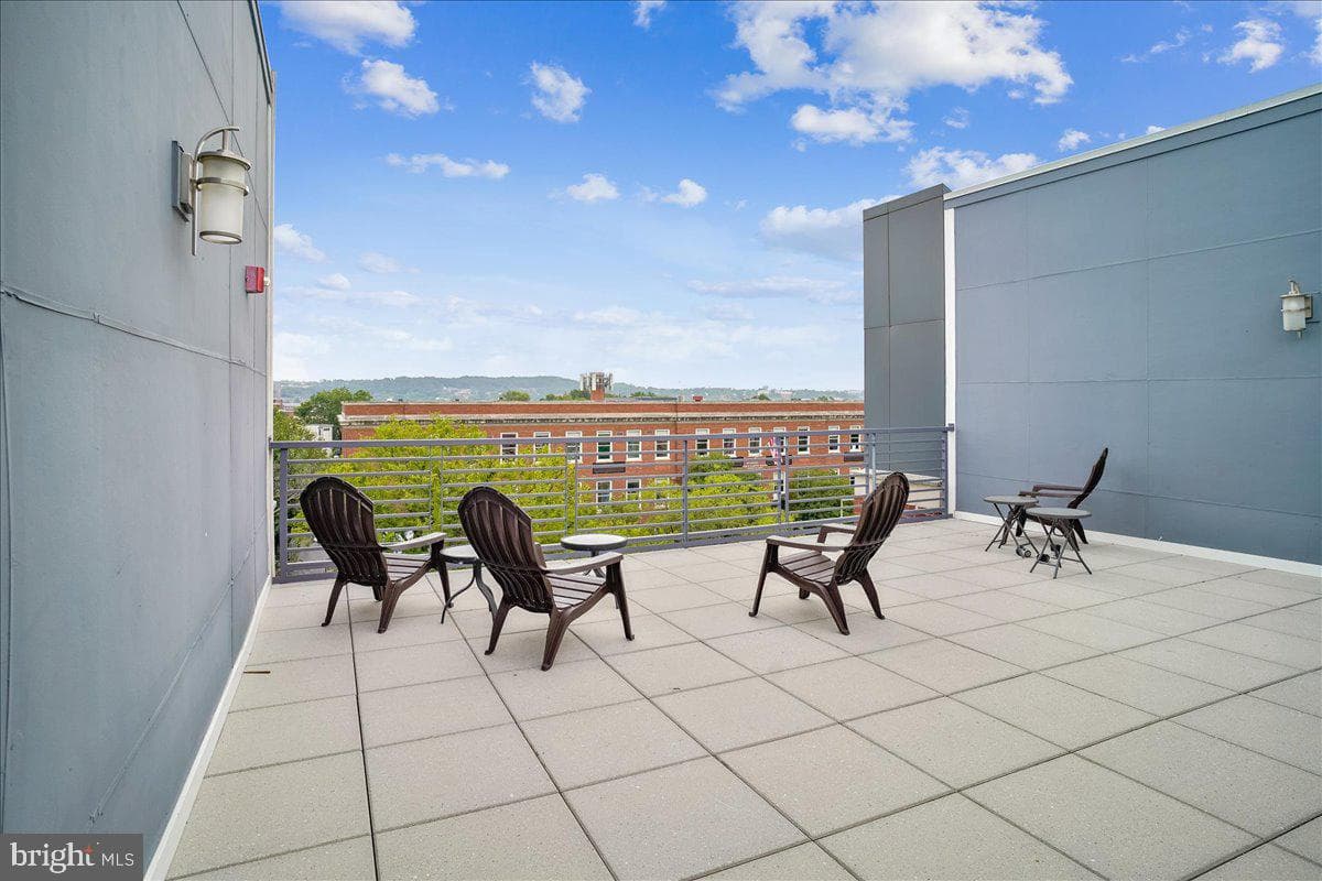 1391 Pennsylvania Avenue SE #309 photo 27