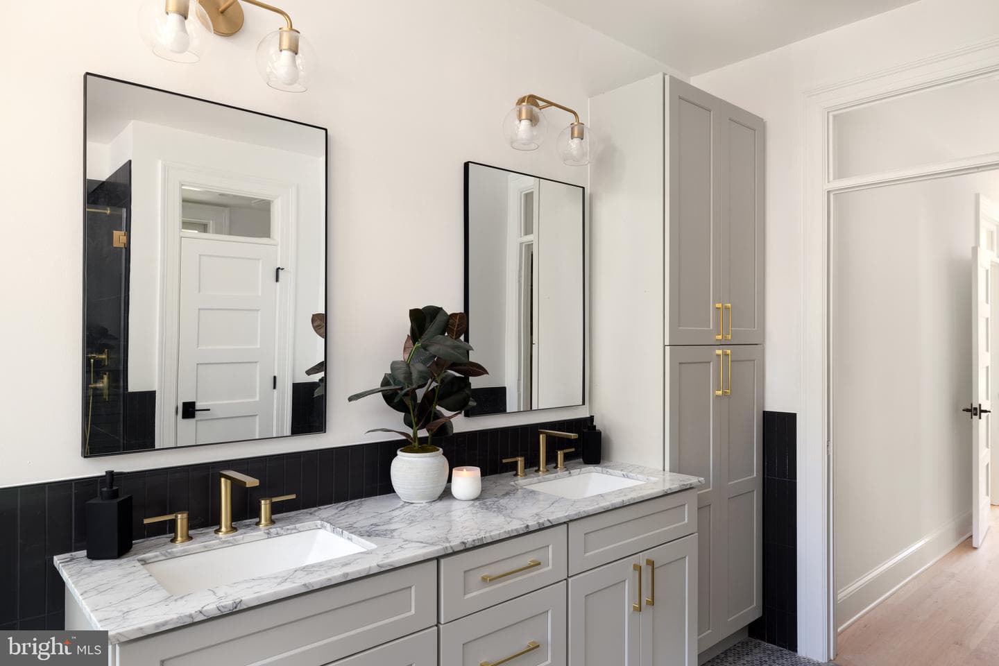 1241 4th Street NW photo 31