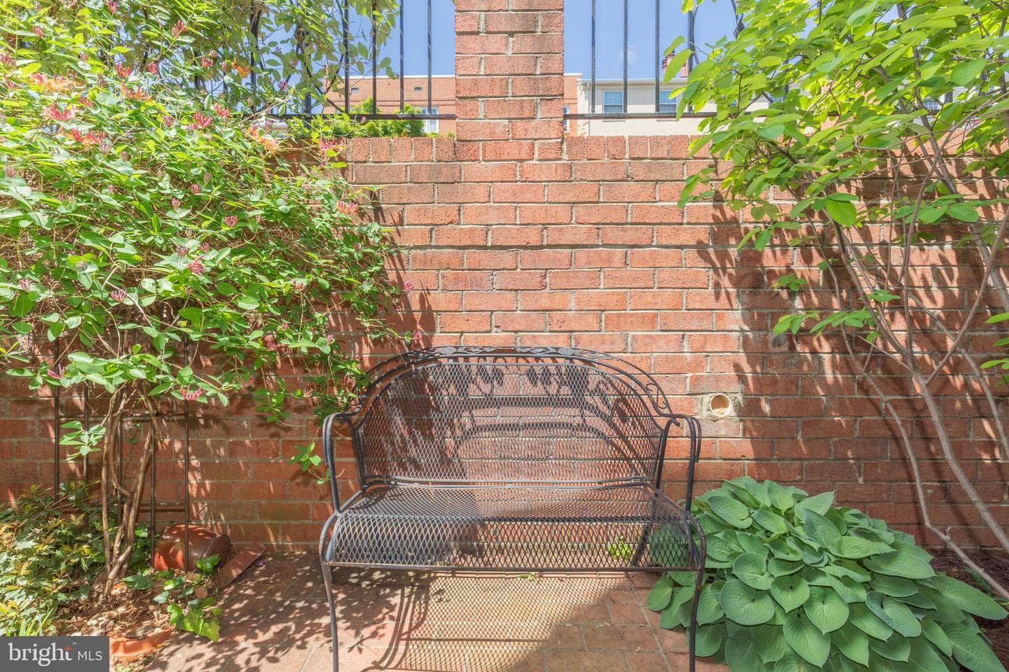 1662 Beekman Place NW #d photo 54