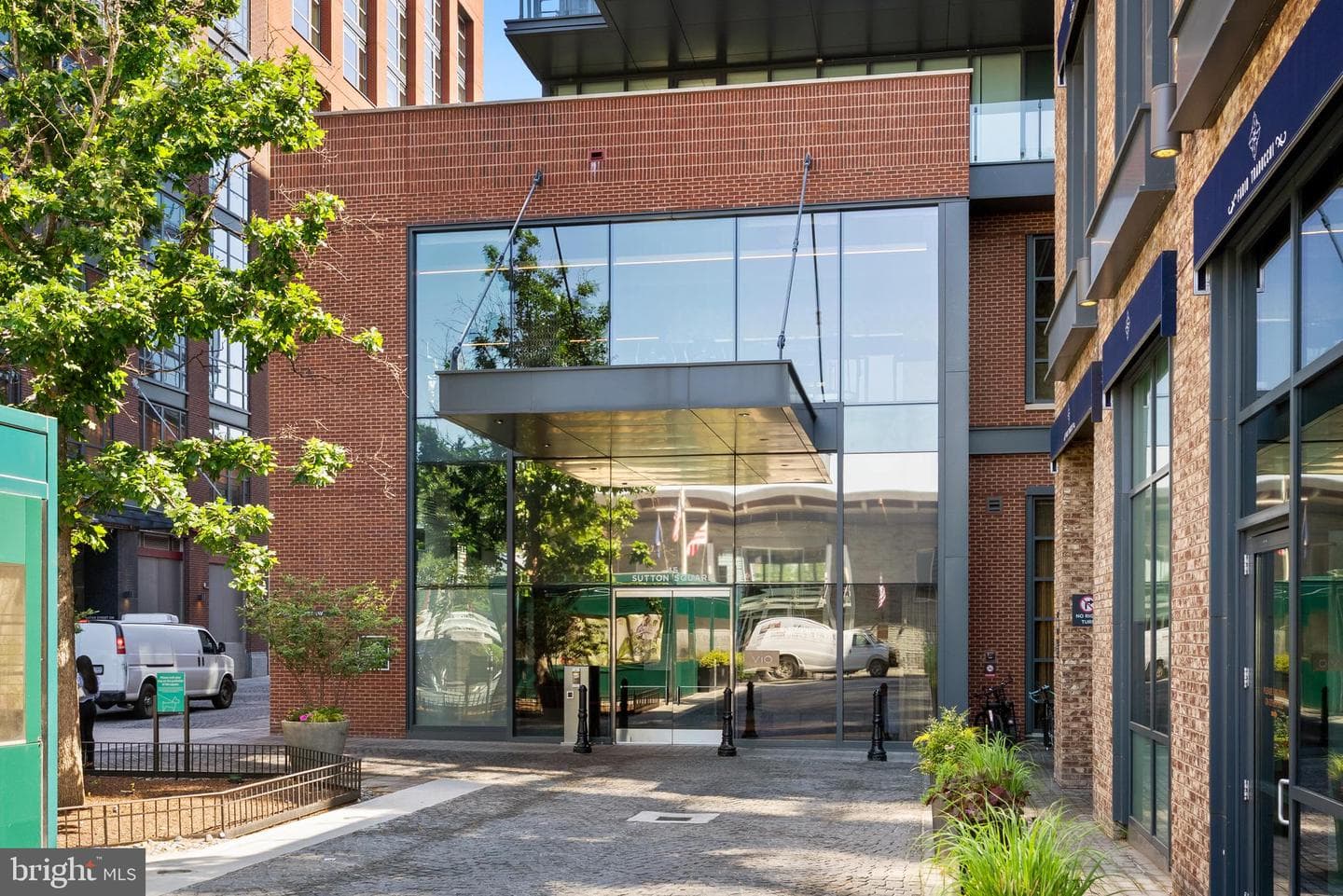 45 Sutton Square SW #ph08 photo 12