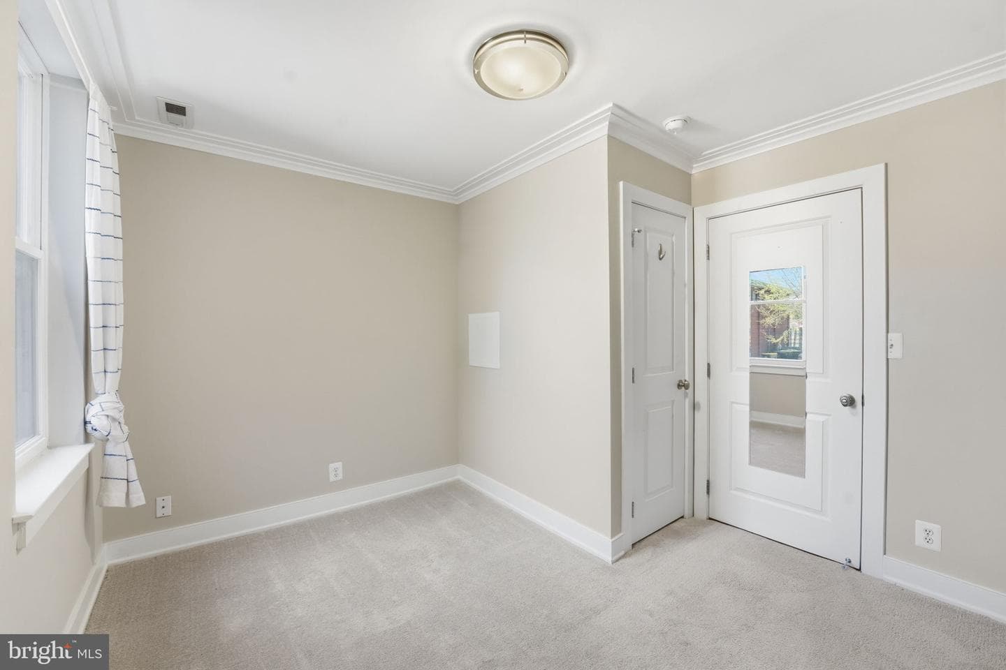14 S Street NE #201 photo 23