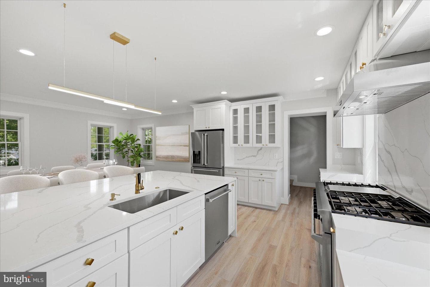 3517 Rodman Street NW photo 9