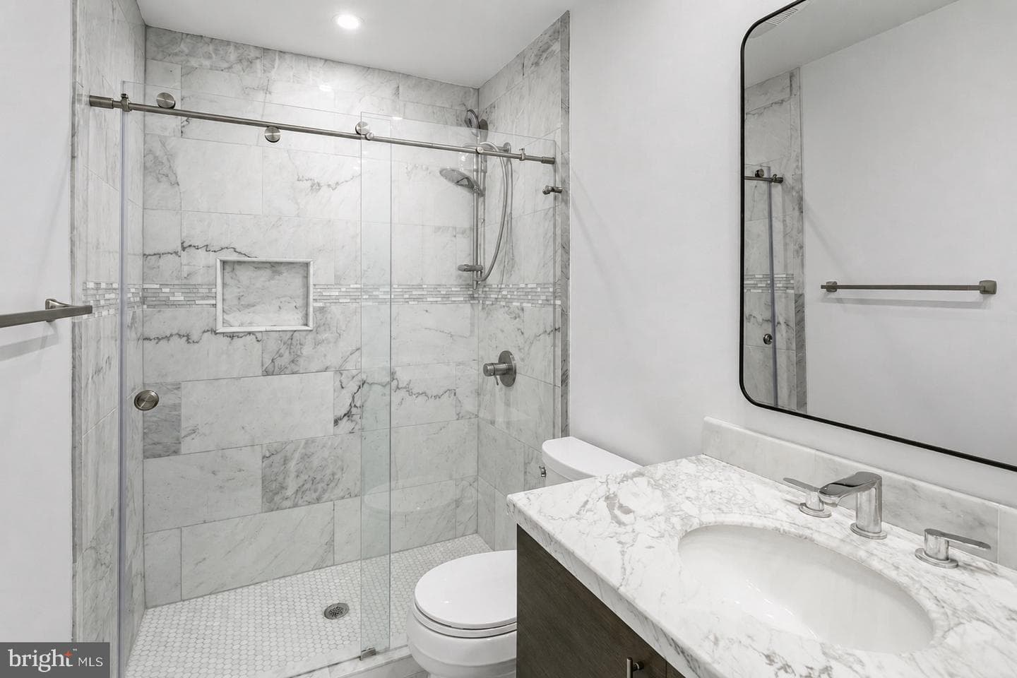3295 Sutton Place NW #d photo 11