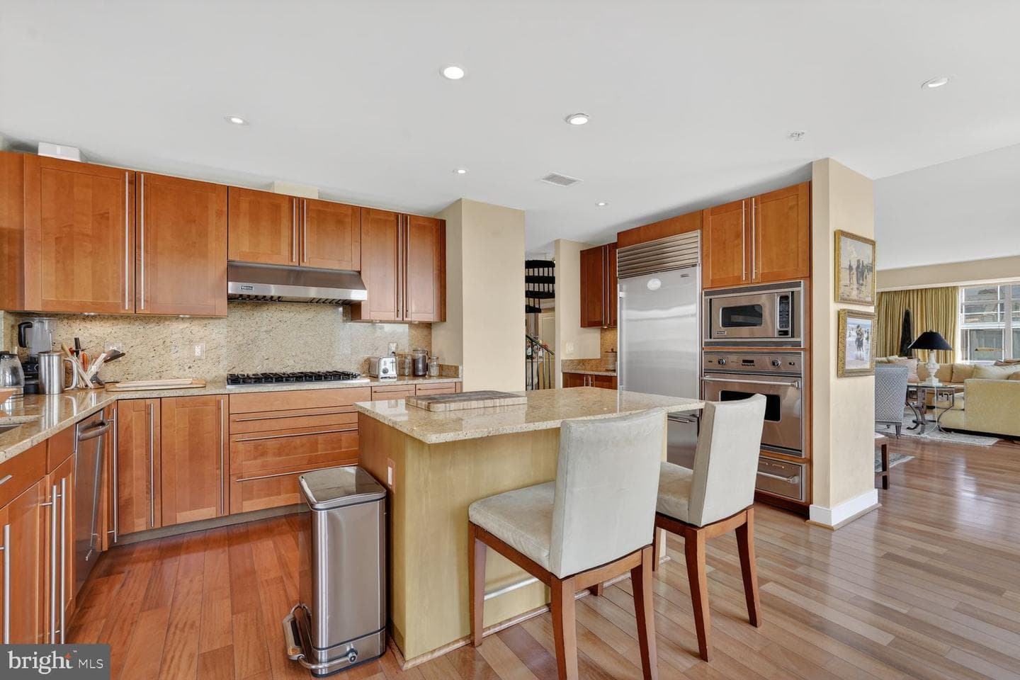 2425 L Street NW #939 photo 14