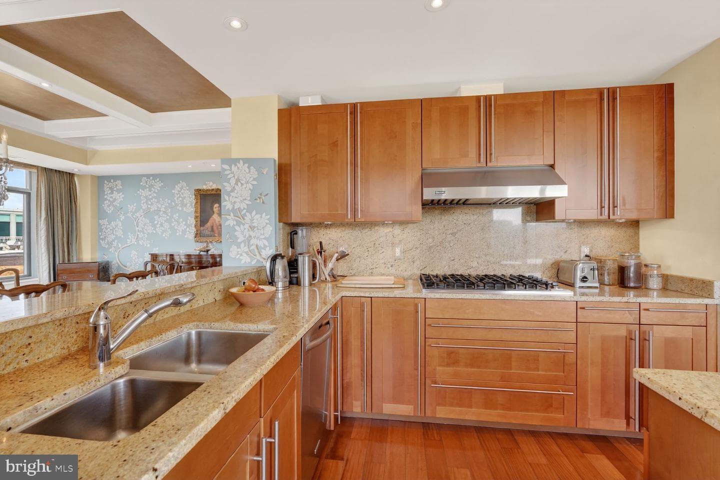2425 L Street NW #939 photo 16