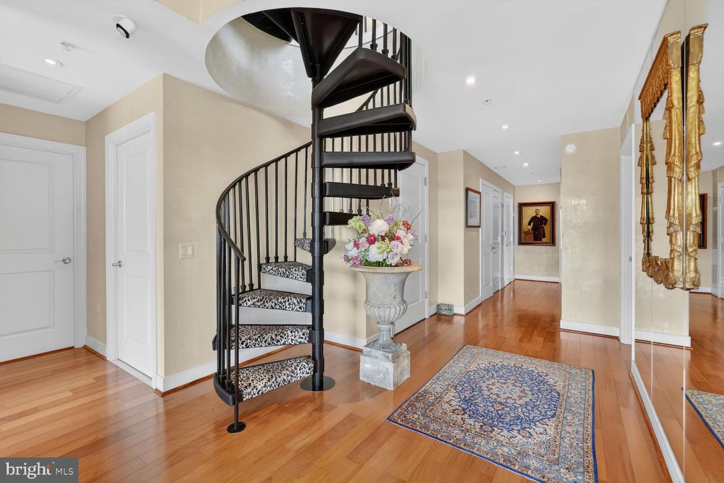 2425 L Street NW #939 photo 21
