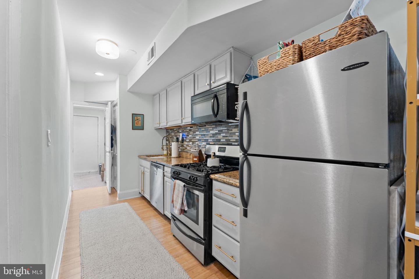 1219 Holbrook Terrace NE #3 photo 5