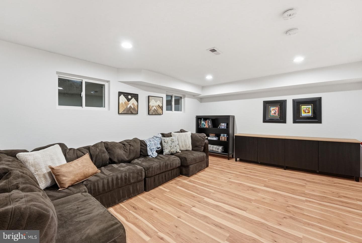 52 Hamilton Street NW photo 24