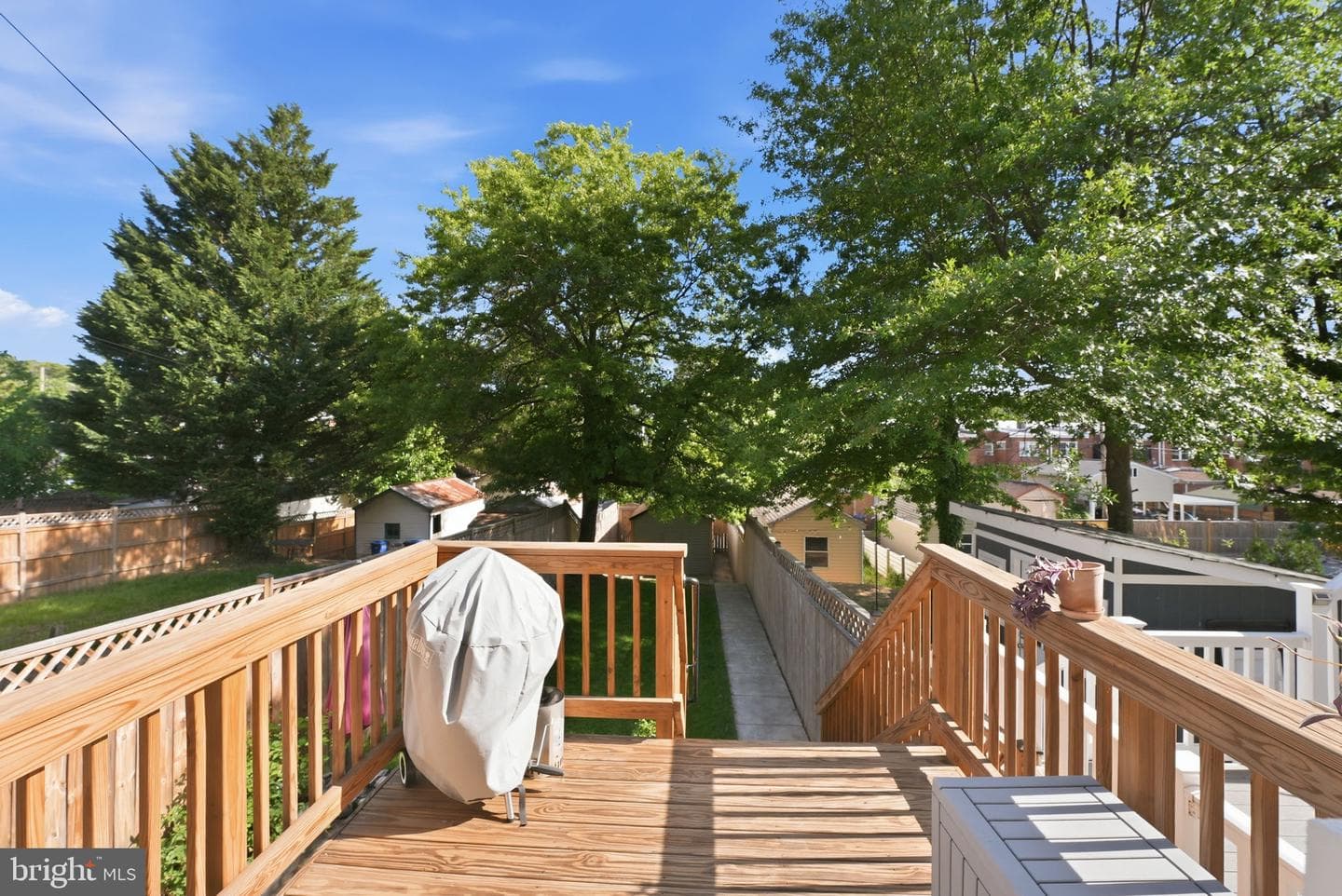 52 Hamilton Street NW photo 28