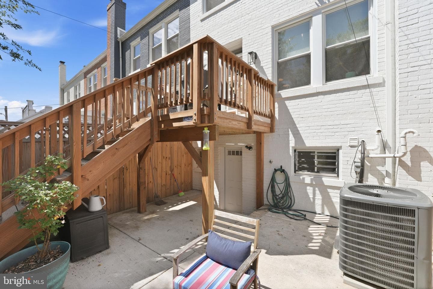 52 Hamilton Street NW photo 29