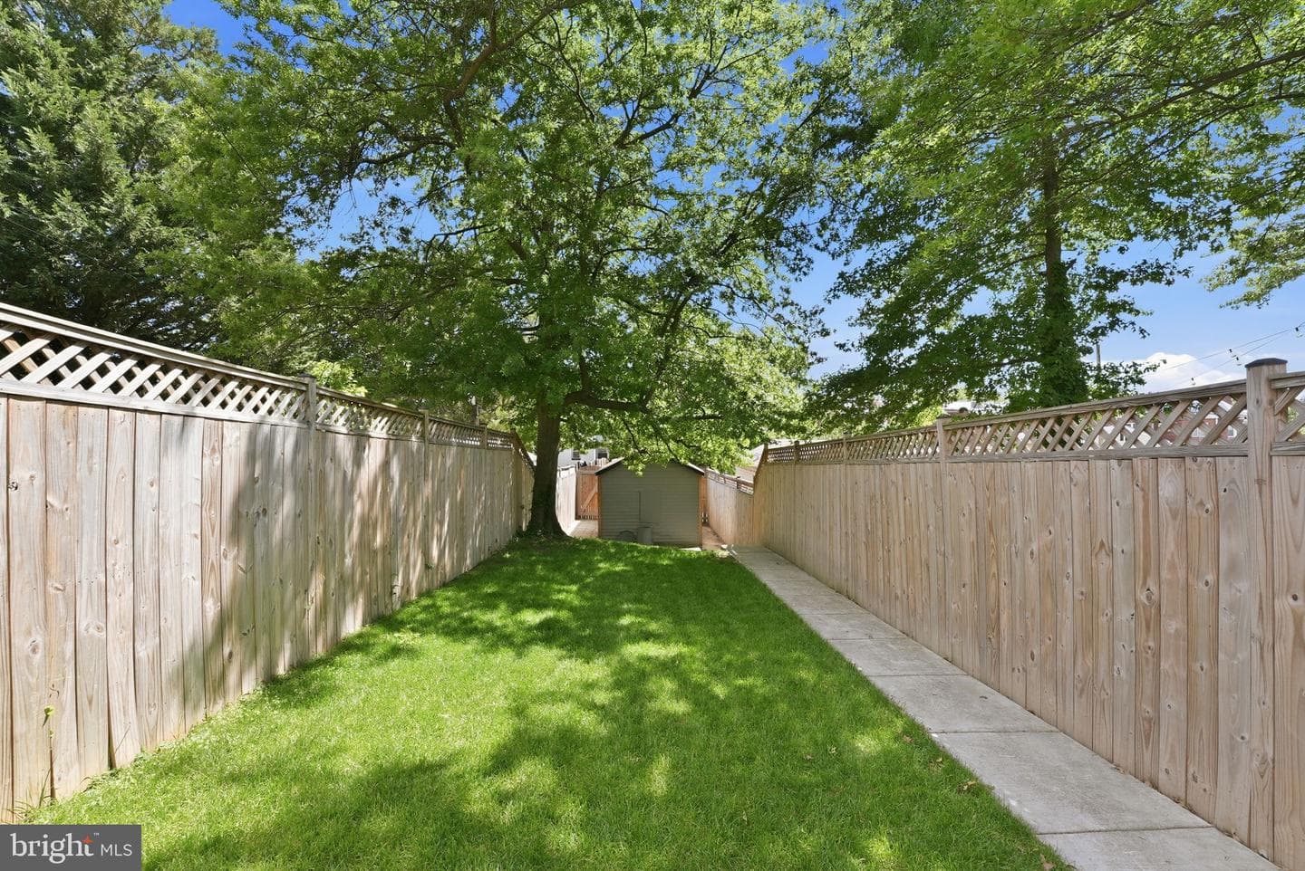 52 Hamilton Street NW photo 32
