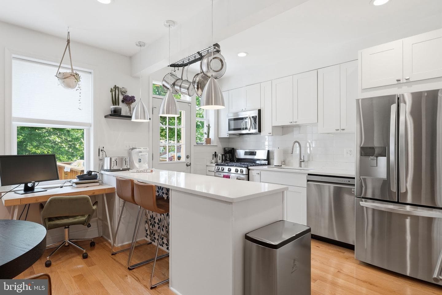 52 Hamilton Street NW photo 8