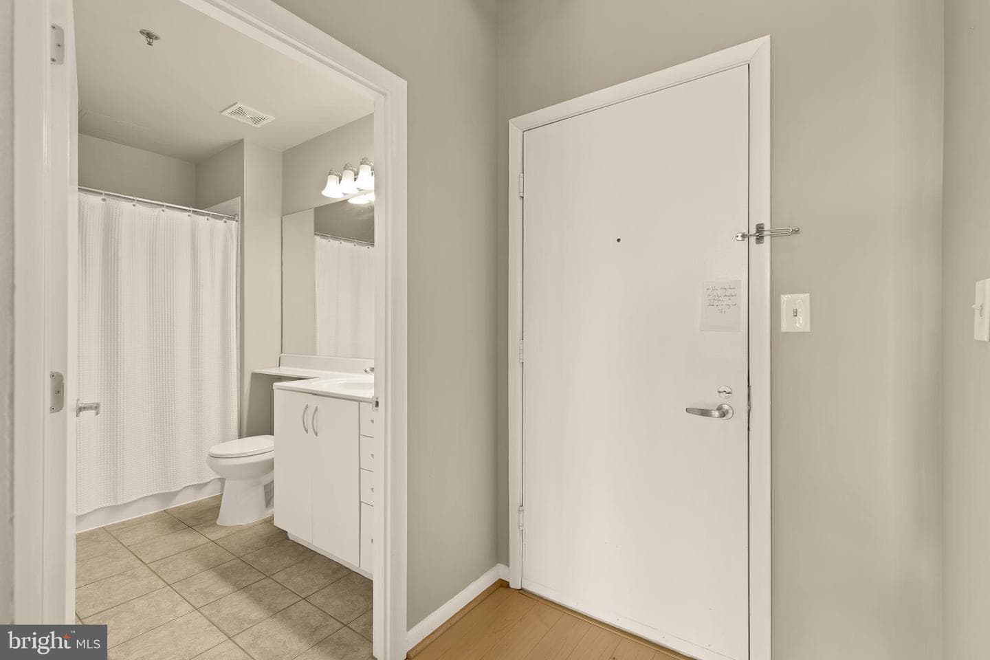 1300 N Street NW #814 photo 24