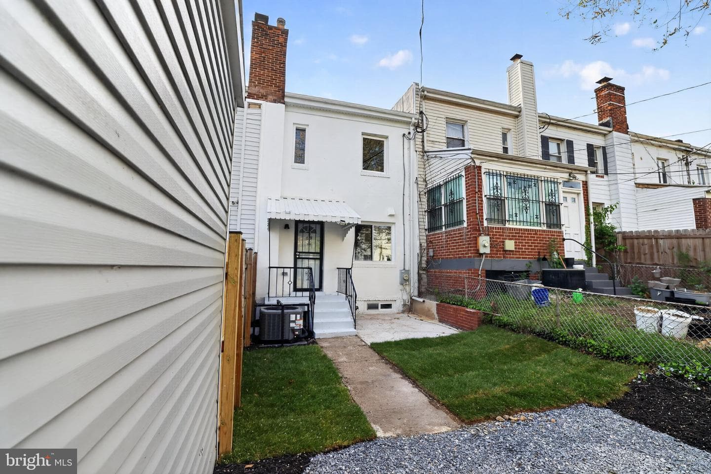 311 35th Street NE photo 28