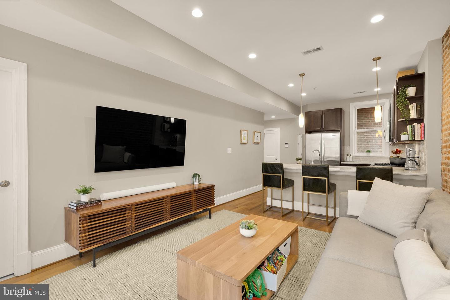 1470 Chapin Street NW #3 photo 15