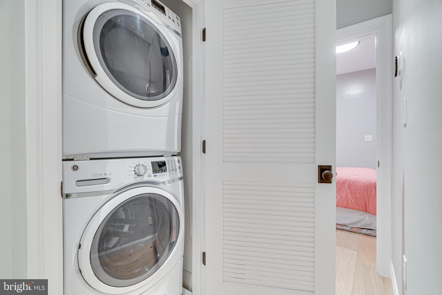467 M Street NW #1 photo 34