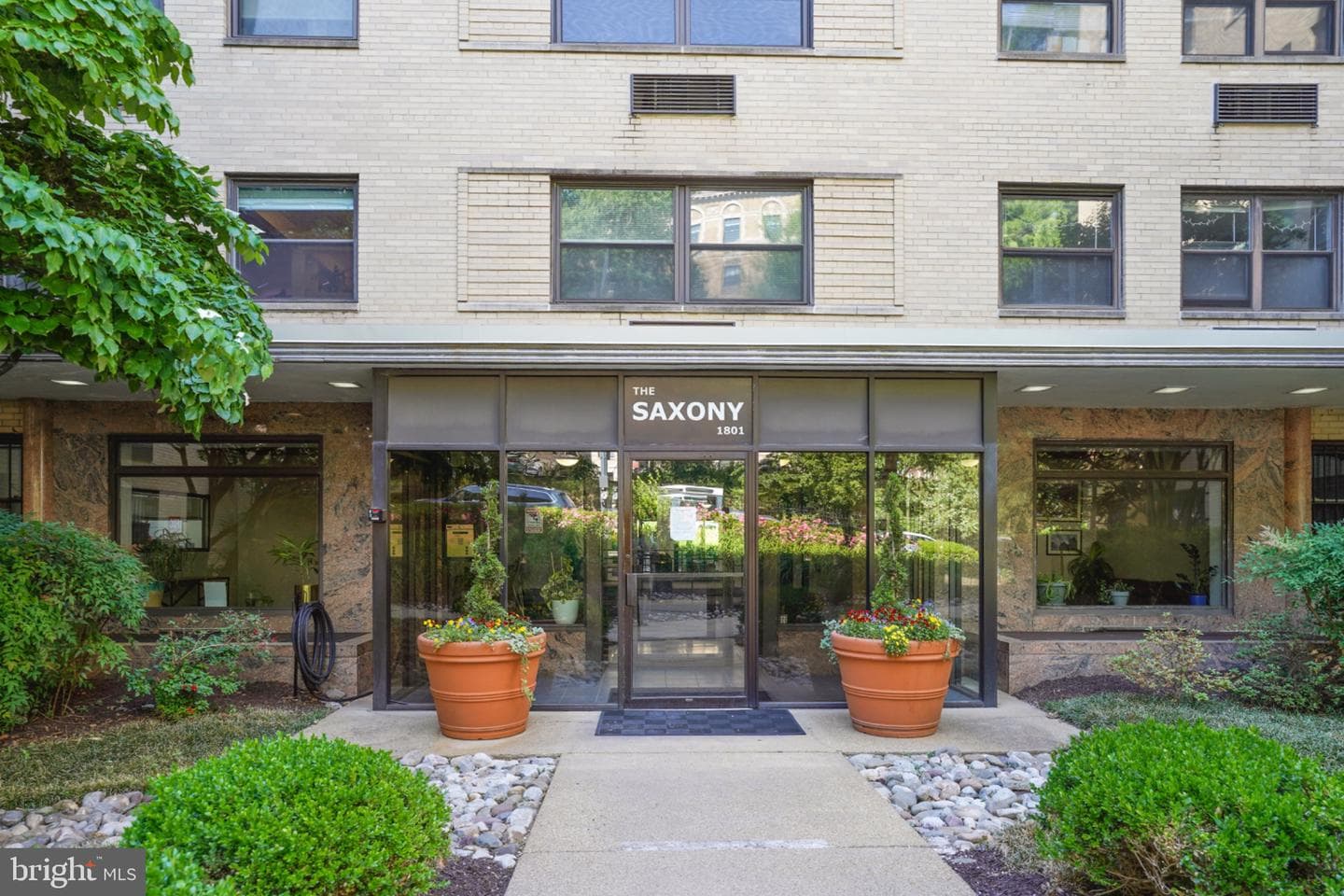 1801 Clydesdale Place NW #518 photo 1