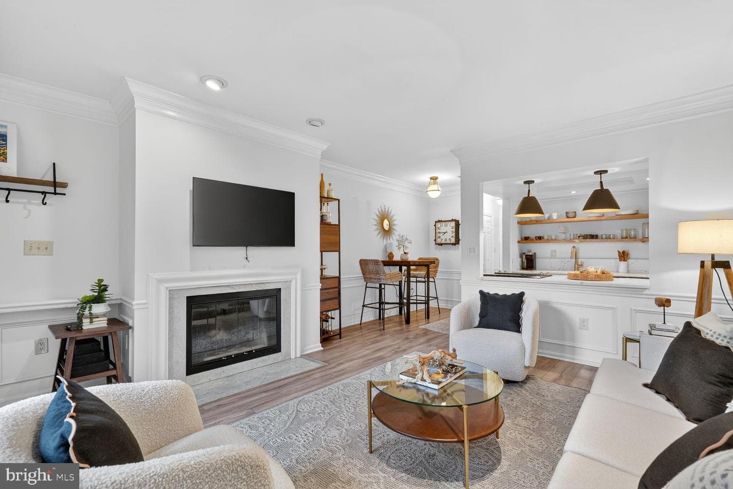216 3rd Street NE #28 photo 4