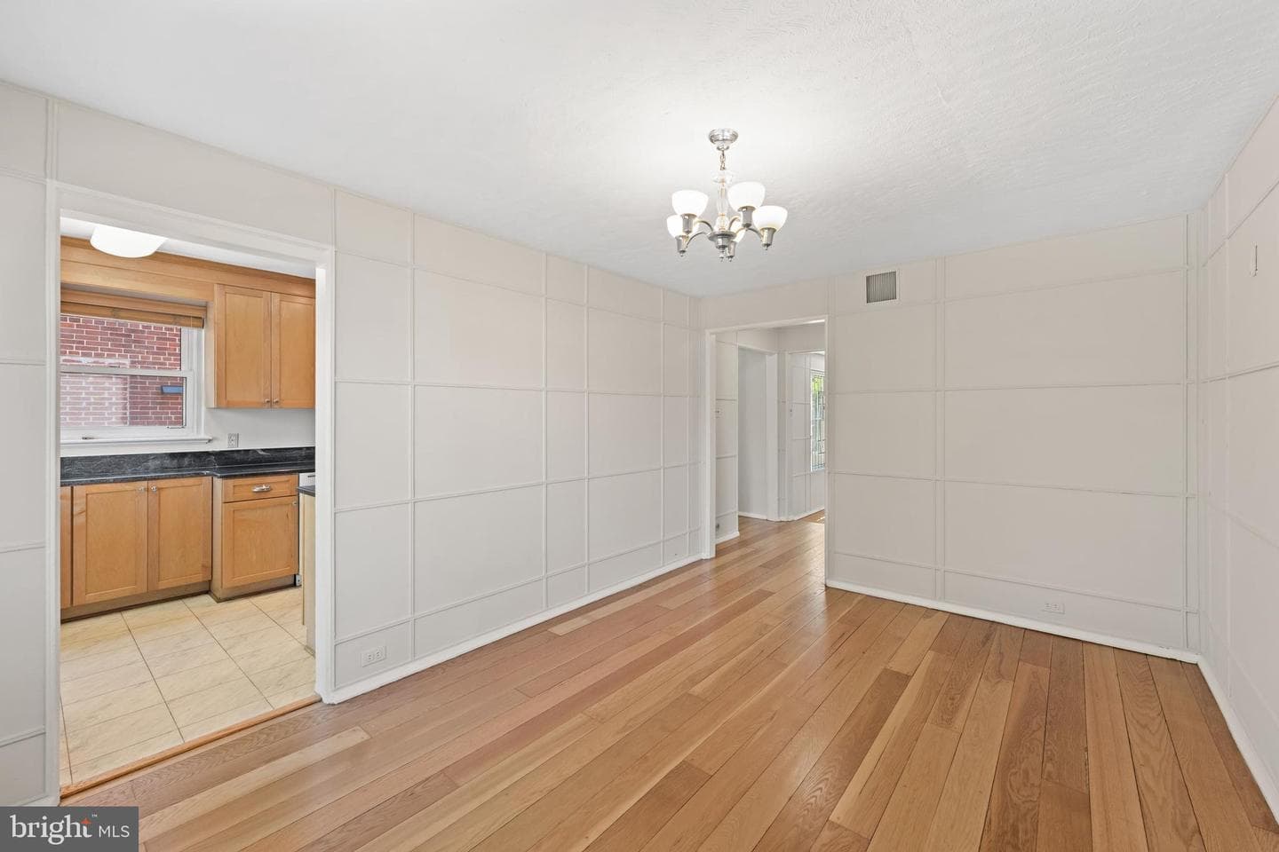 6121 14th Street NW photo 9