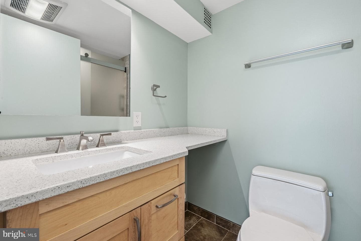 2501 Calvert Street NW #310 photo 6