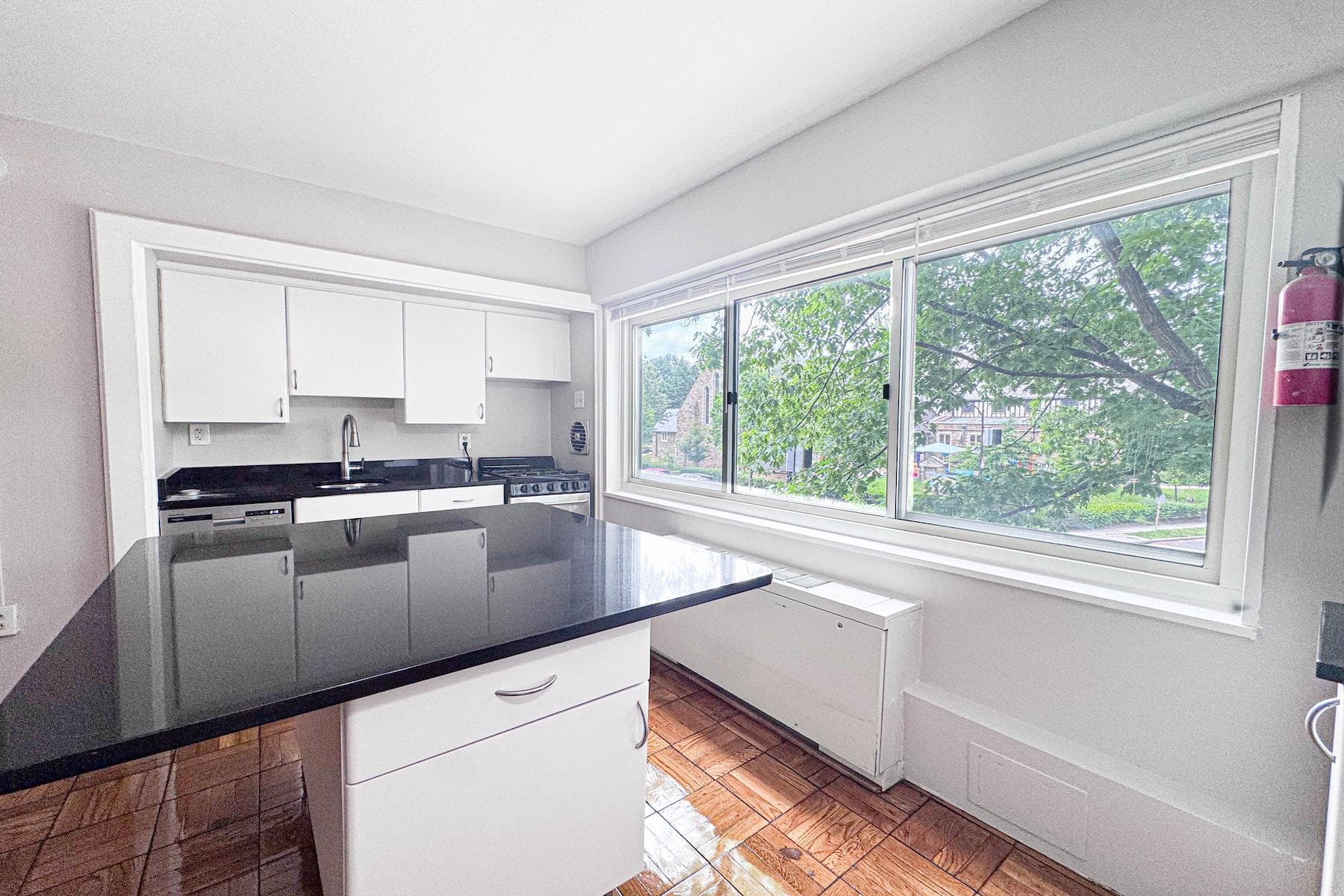 5315 Connecticut Avenue NW #310 photo 6