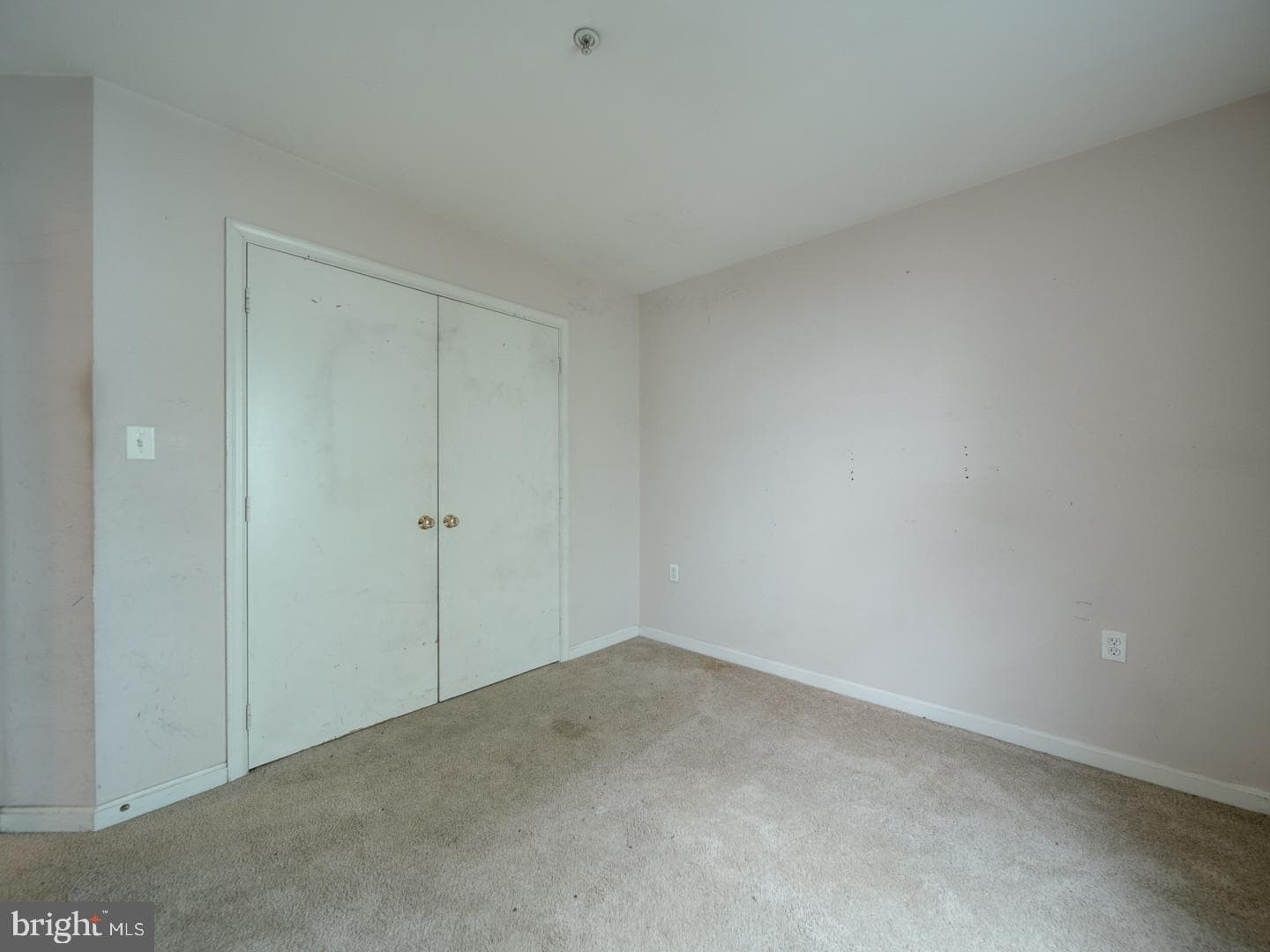 881-A Barnaby Street SE photo 38