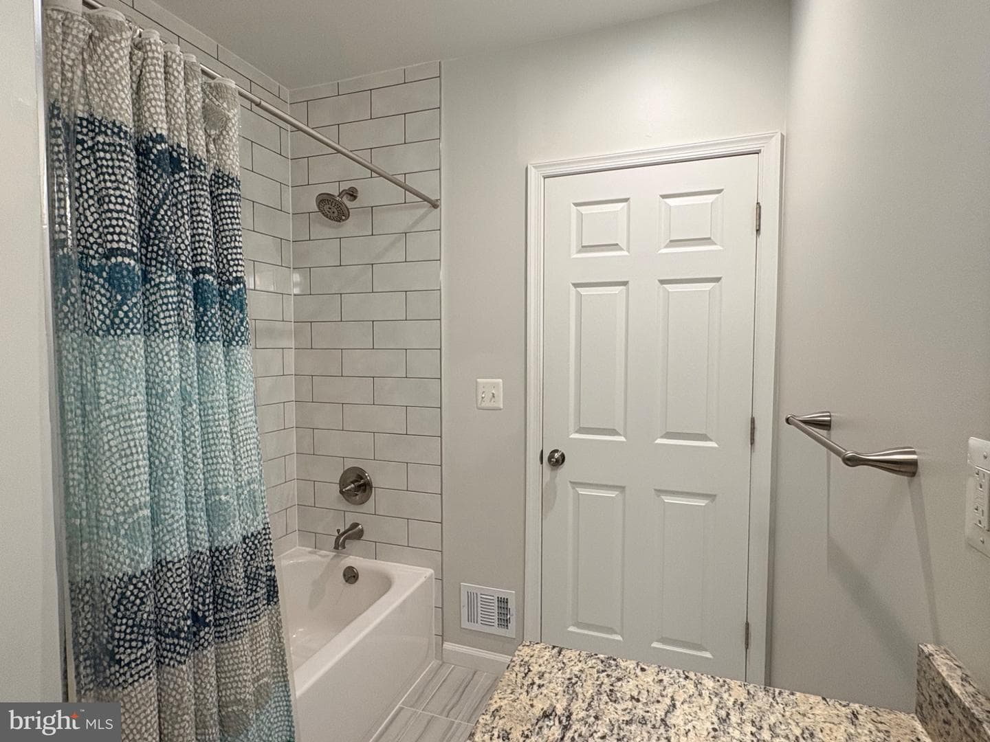 4032 8th Street NE #2 photo 22
