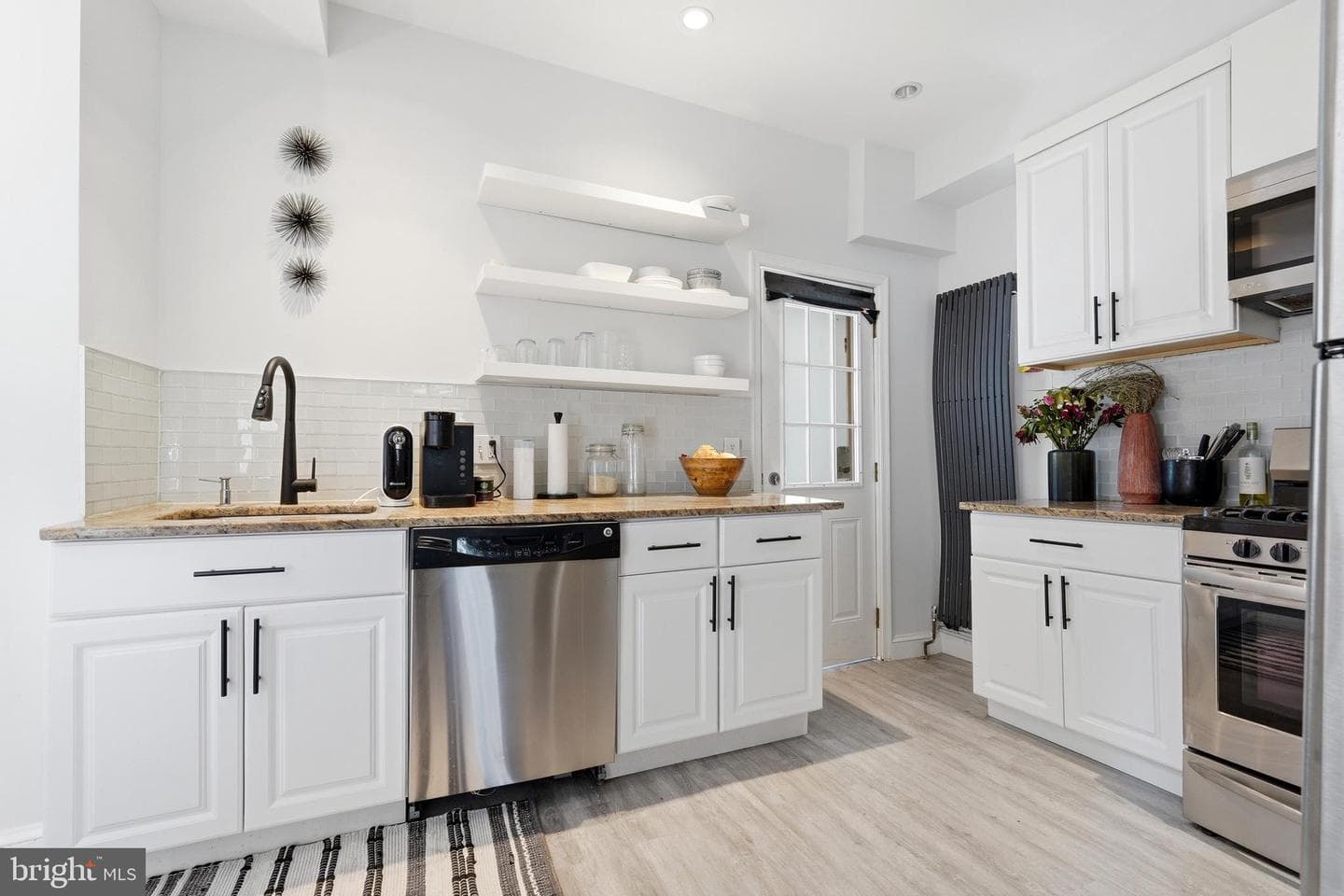 517 Taylor Street NW photo 17