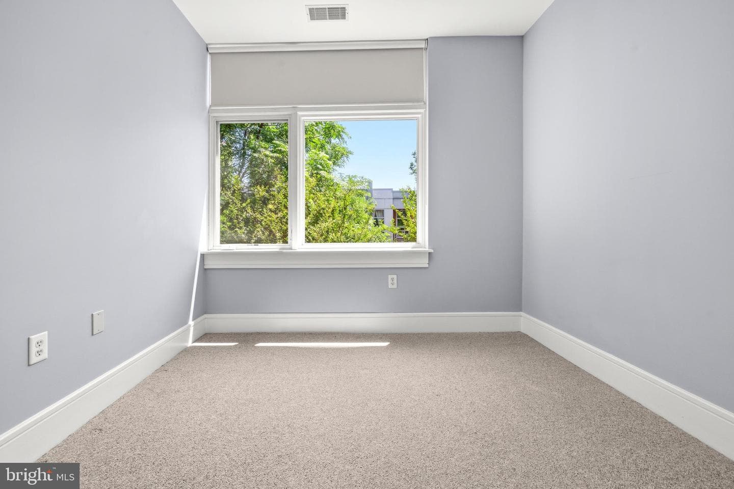 1654 Euclid Street NW #205 photo 21