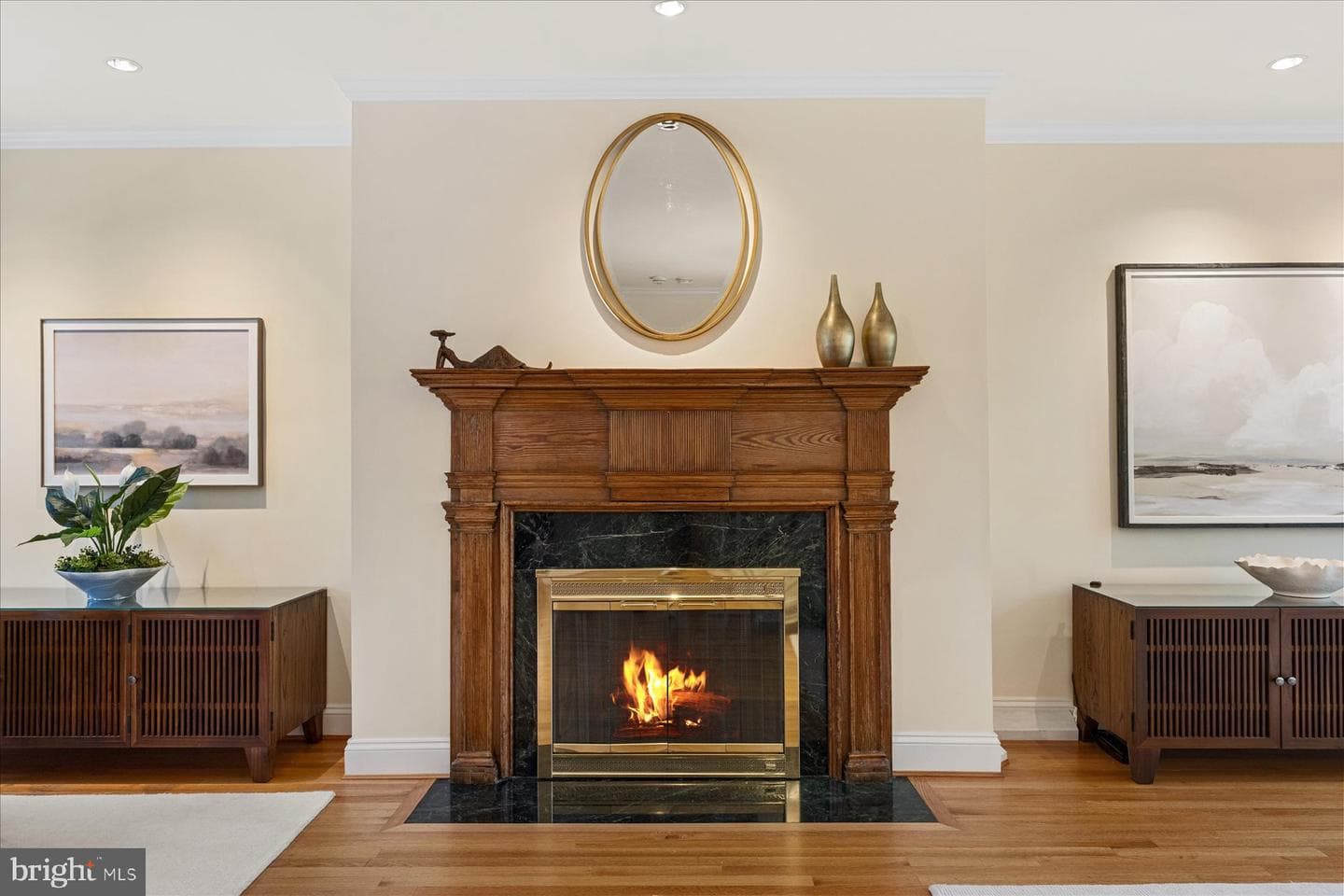 1706 Surrey Lane NW photo 8