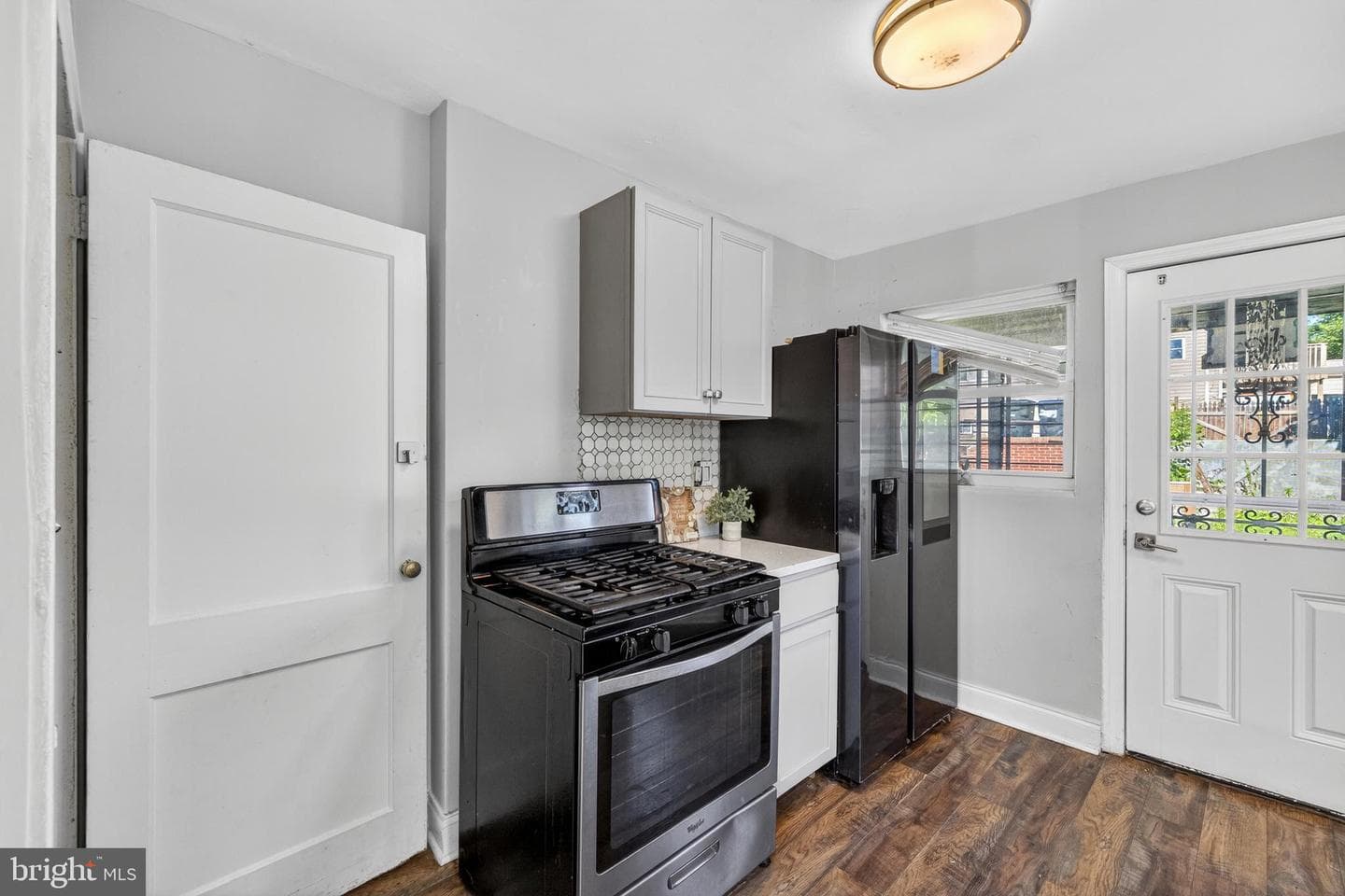 206 53rd Street NE photo 18