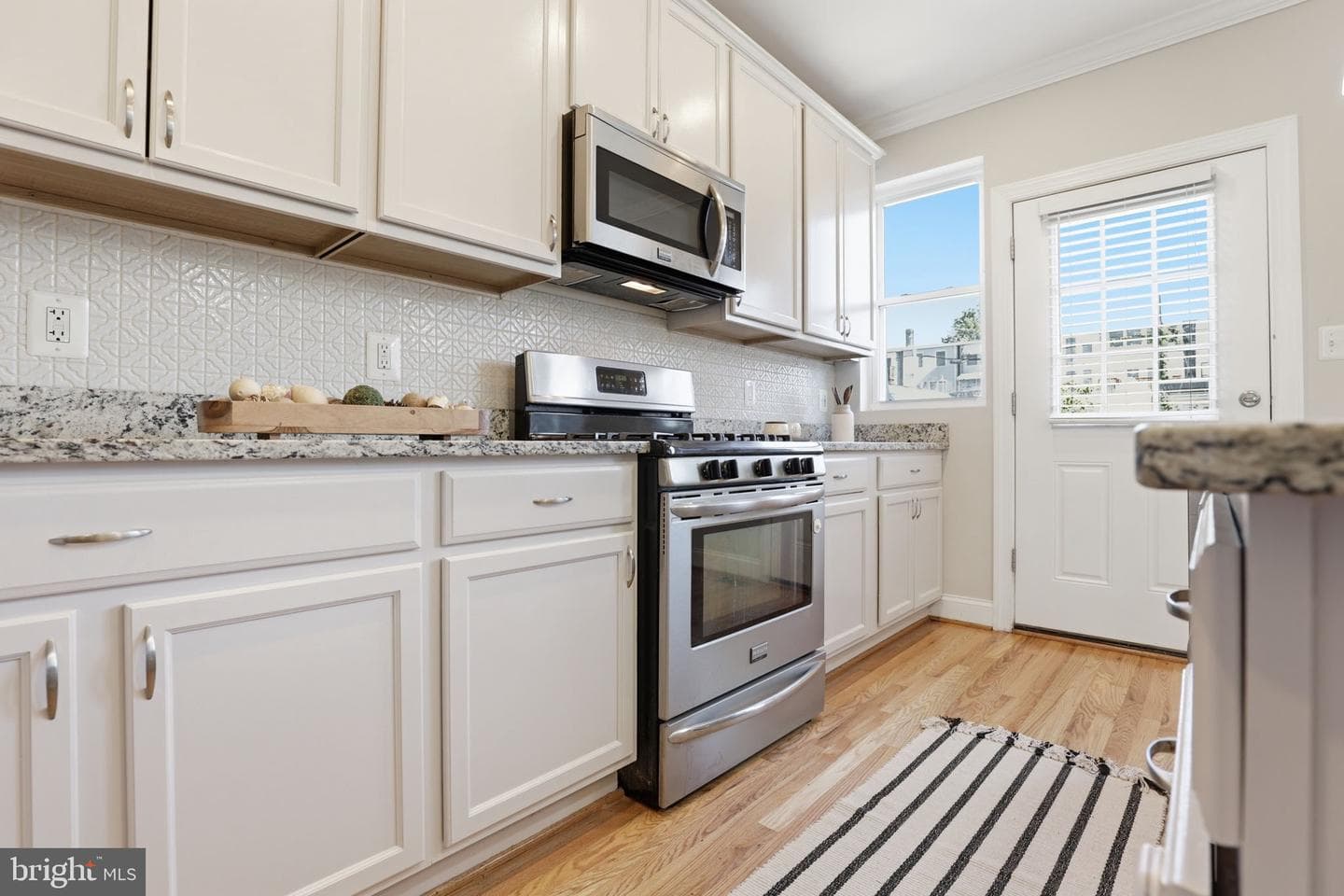 326 Farragut Street NW photo 6