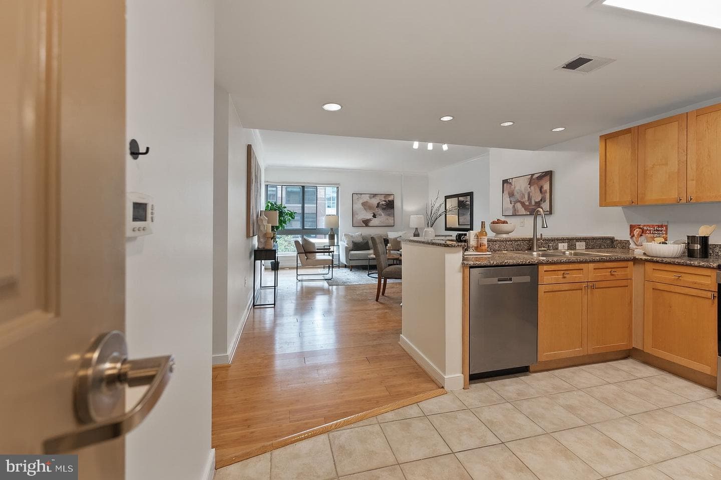 777 7th Street NW #320 photo 5