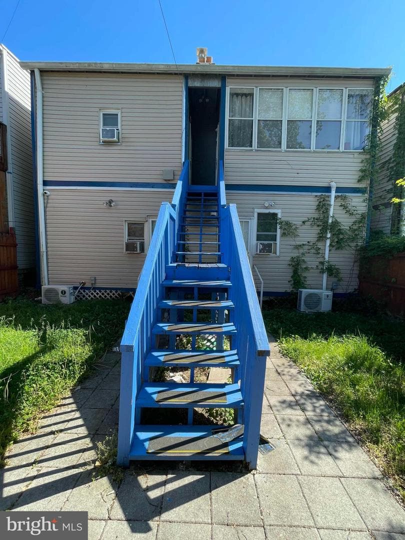 1732 S Street SE photo 14