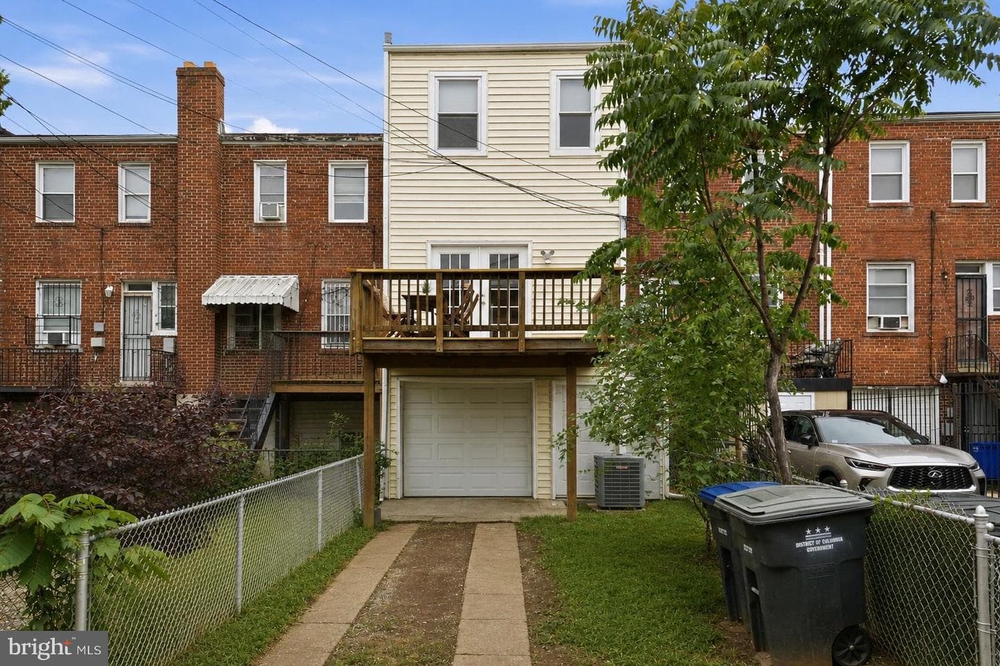 2022 C Street NE photo 3
