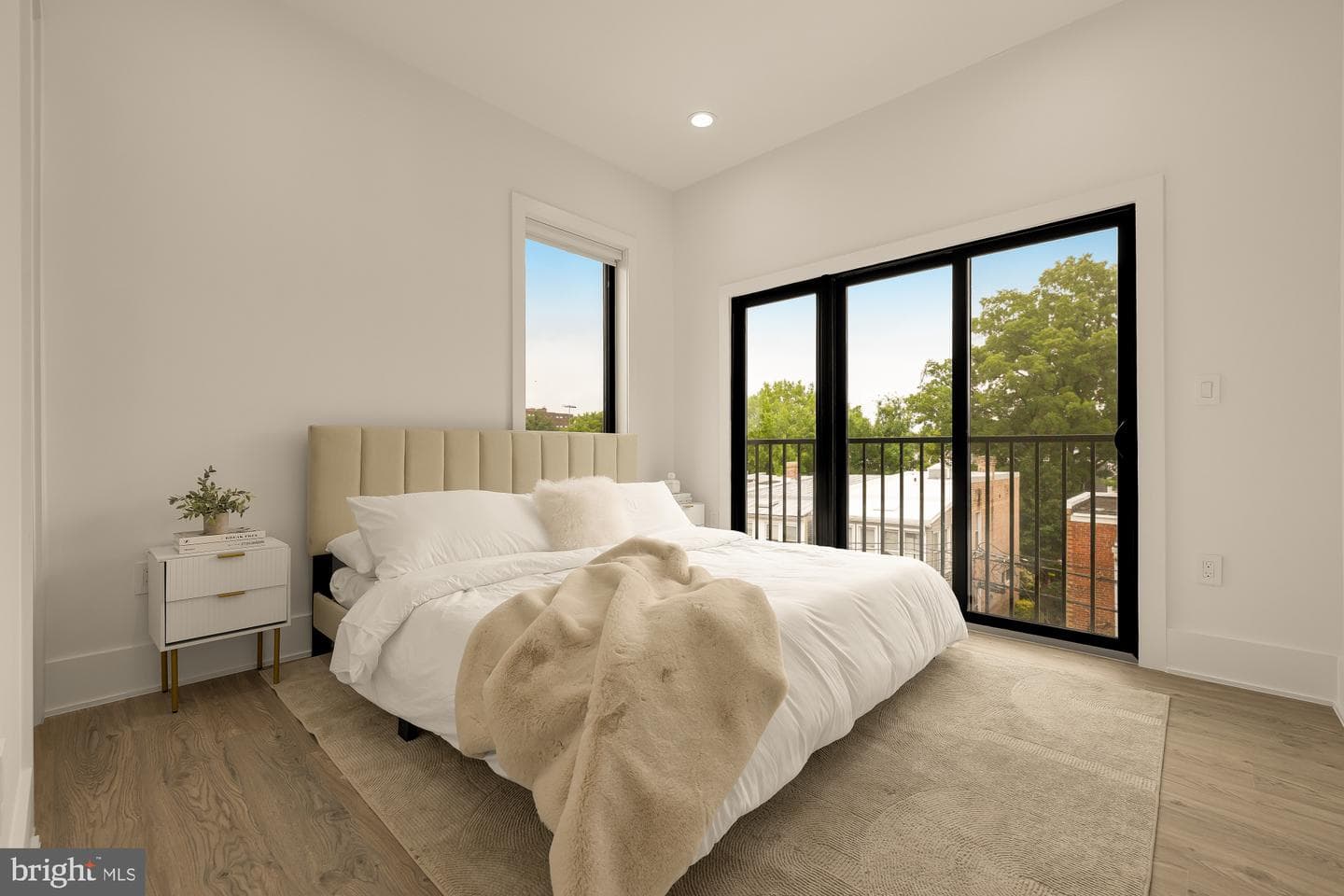 1140 Oates Street NE #201 photo 29