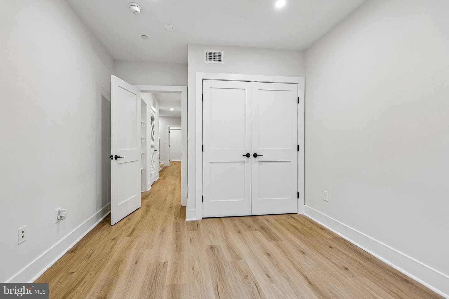 1645 West Virginia Avenue NE #1 photo 27