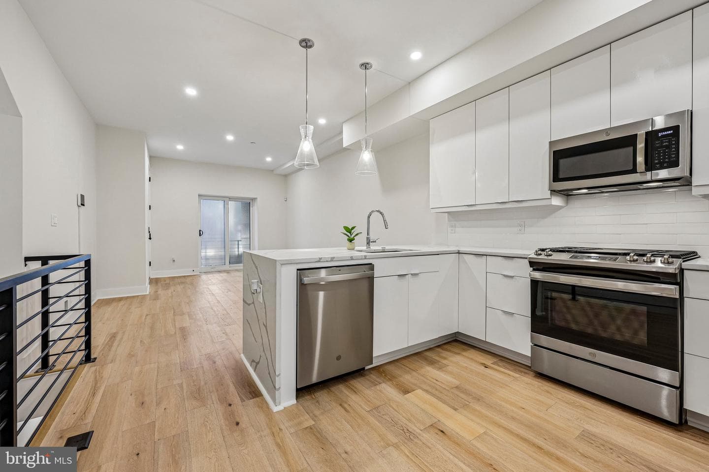 1645 West Virginia Avenue NE #1 photo 9