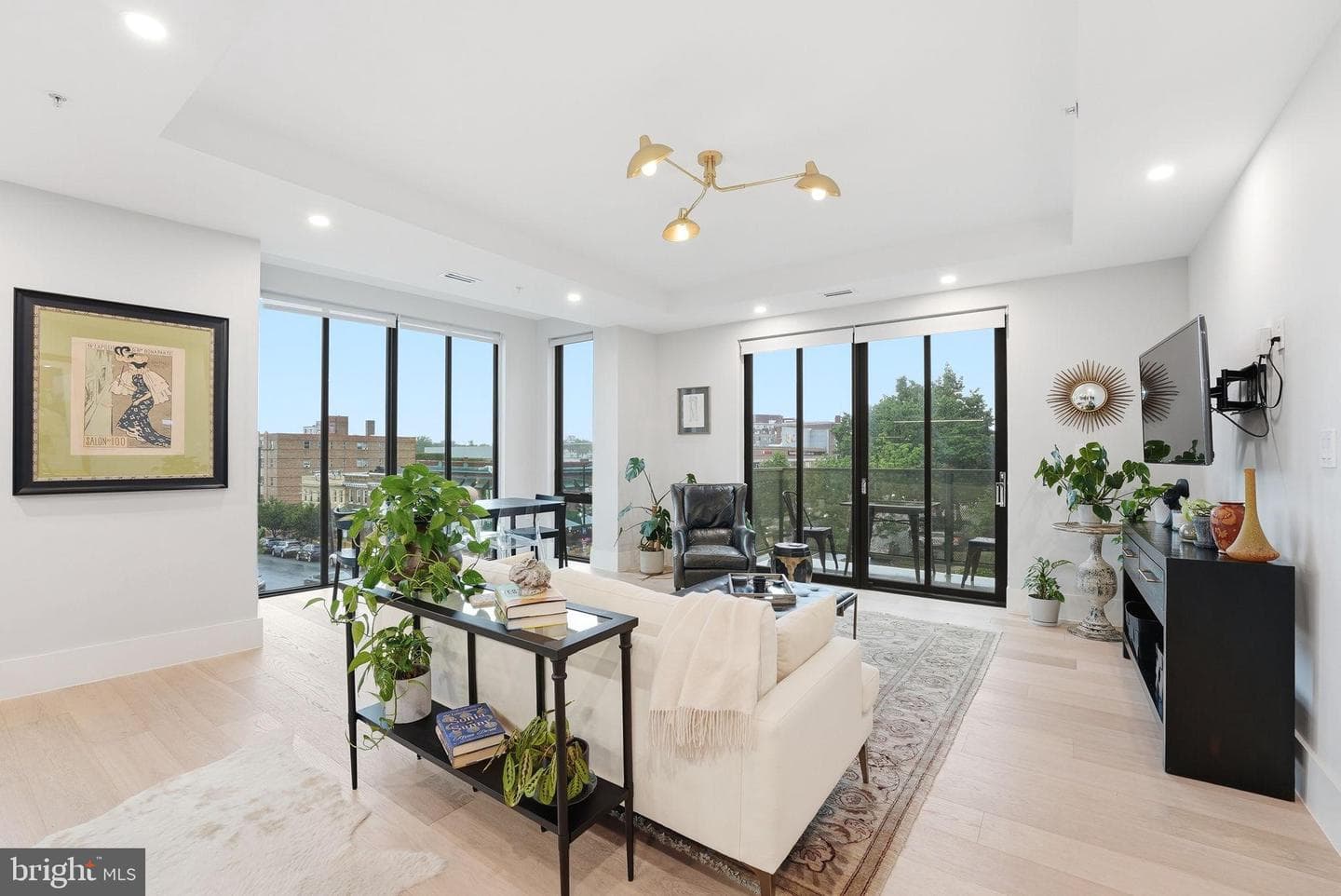 3219 Wisconsin Avenue NW #301 photo 4