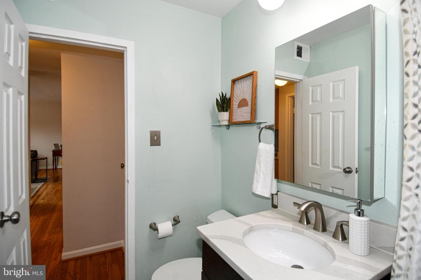 1627 Massachusetts Avenue SE #302 photo 12