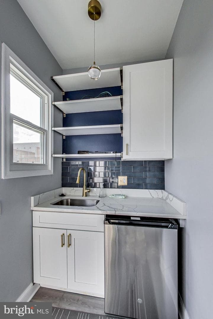 1427 Chapin Street NW #306 photo 30