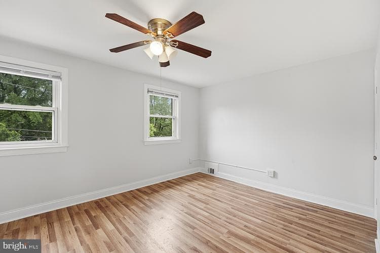 44 Crittenden Street NE photo 16
