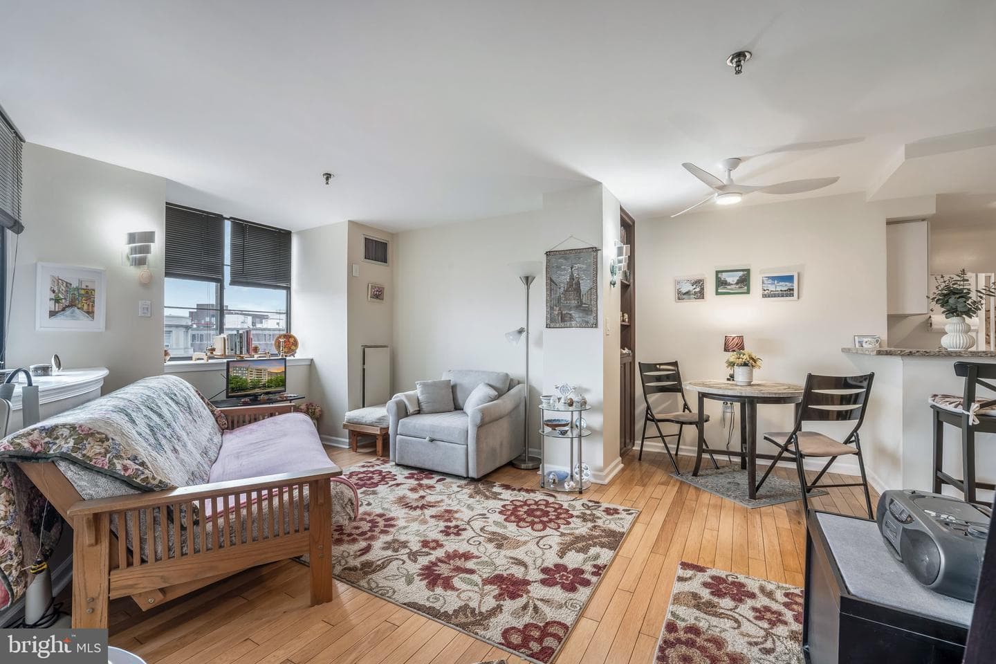 1312 Massachusetts NW #802 photo 23